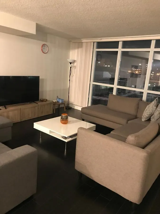 Toronto City Place Condo Families Only 0*,