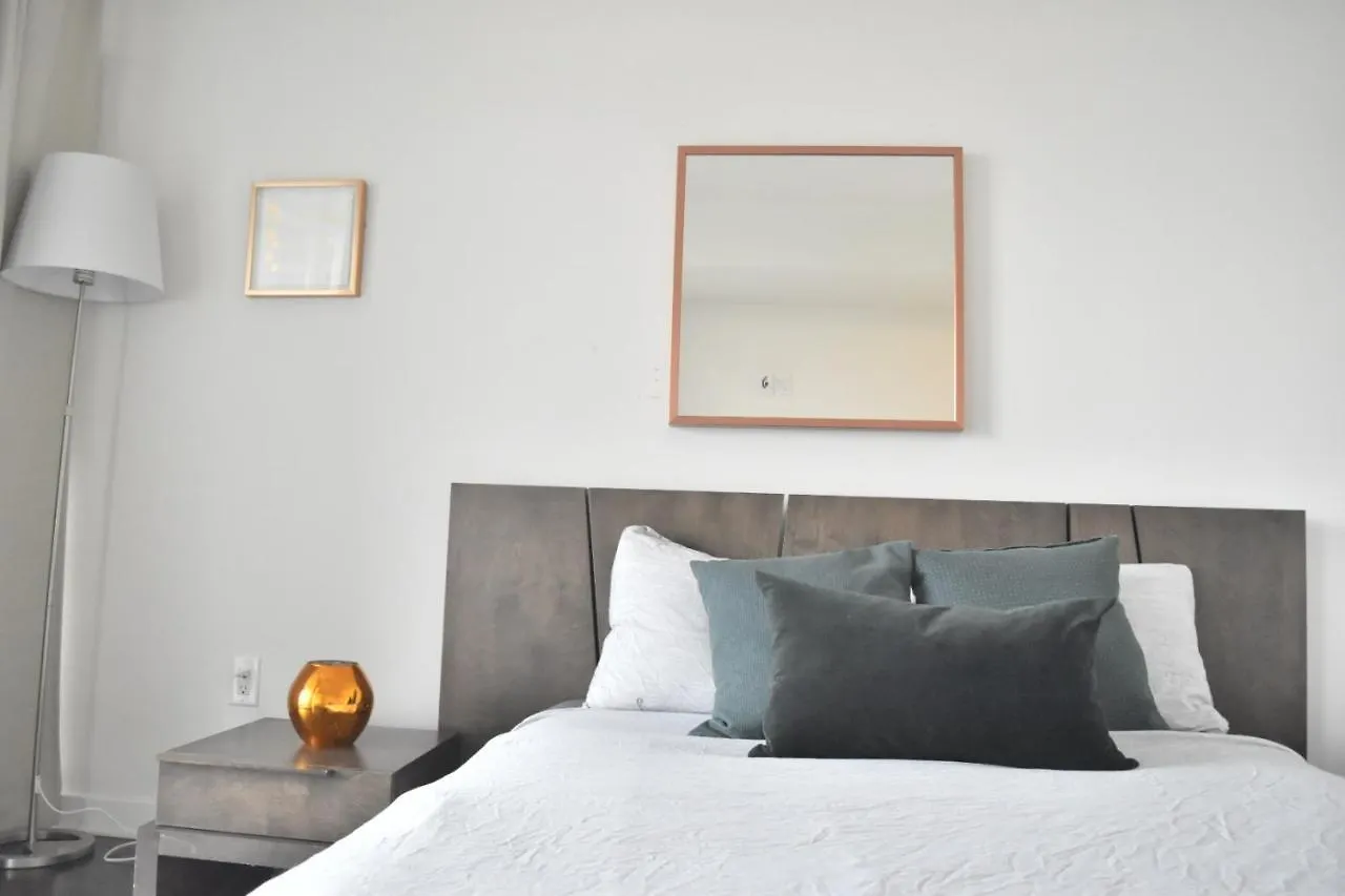 Toronto City Place Condo Families Only 0*,  Kanada